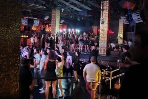 Las Vegas: Rota das Discotecas com Autocarro de Festa, Bebidas e Entrada Rápida