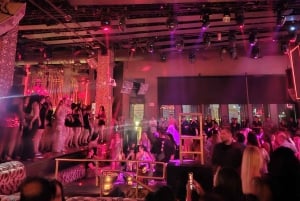 Las Vegas: Rota das Discotecas com Autocarro de Festa, Bebidas e Entrada Rápida