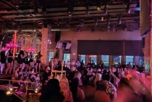 Las Vegas: Rota das Discotecas com Autocarro de Festa, Bebidas e Entrada Rápida