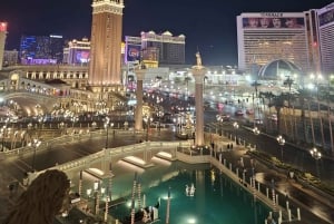 Las Vegas: Rota das Discotecas com Autocarro de Festa, Bebidas e Entrada Rápida