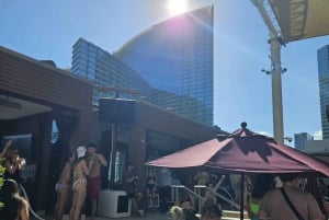 Las Vegas: Day Club Pool Party with Free Drinks & Party Bus