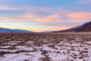 Las Vegas: Death Valley dagstur med stjernekiggeri og vintur