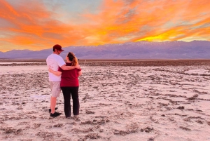 Las Vegas: Death Valley Day Trip with Stargazing