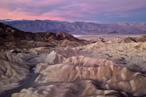 Las Vegas: Death Valley In-Depth SUV Small Group Day Trip