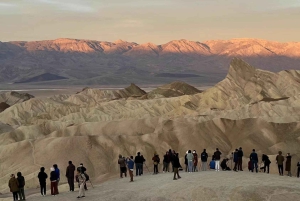 Las Vegas: Death Valley In-Depth SUV Small Group Day Trip