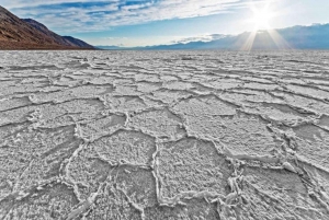 Von Las Vegas aus: Ganztagestour durch das Death Valley mit Führung