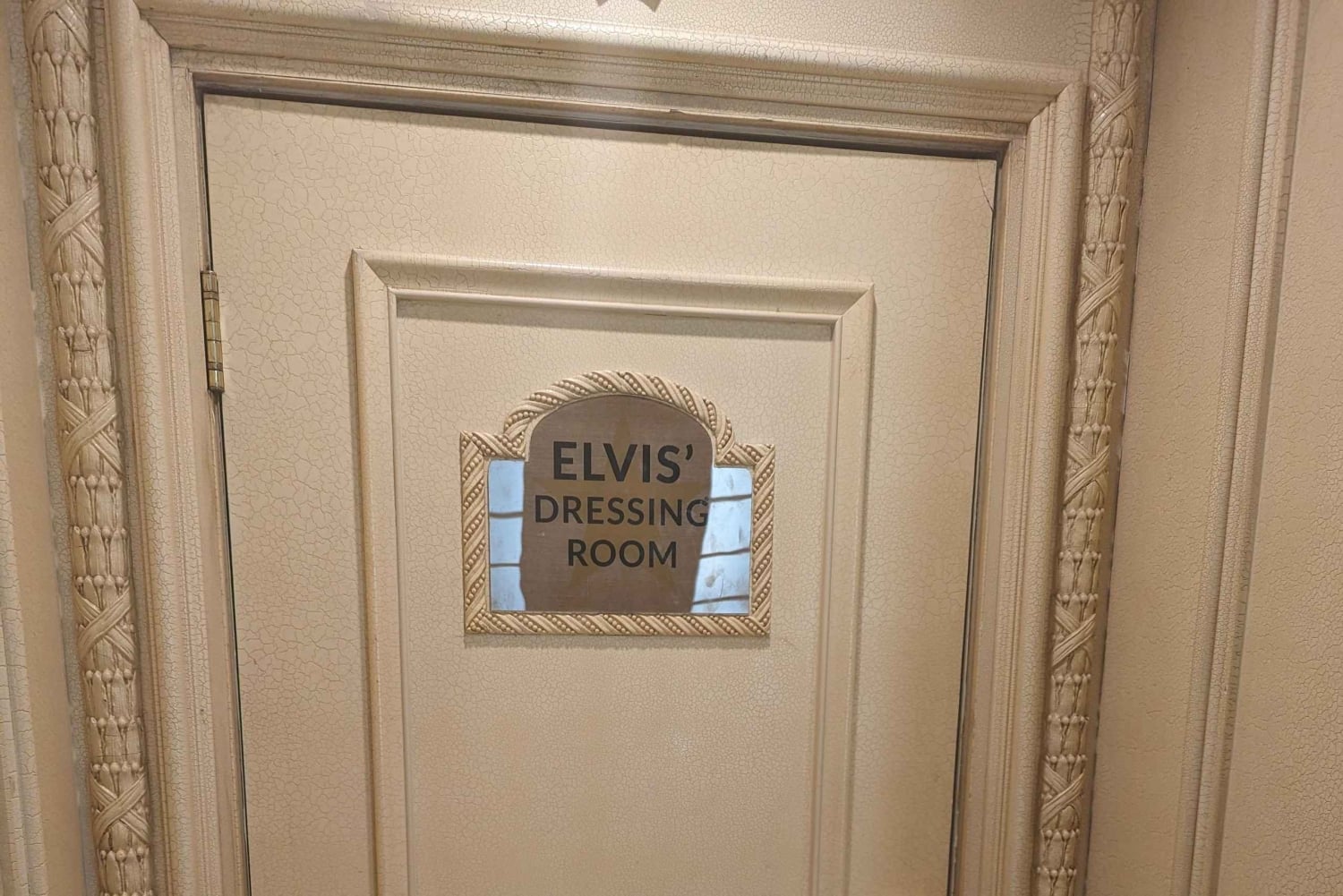 Las Vegas: Elvis Presley History Walking Tour zu den Sehenswürdigkeiten