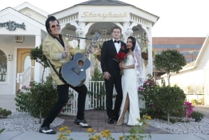 Elvis-tema – Bröllop eller löftesförnyelse i sagokapellet