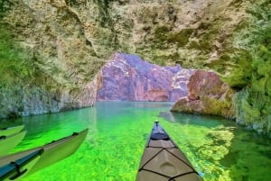 Las Vegas: Emerald Cave kajak tur med foton