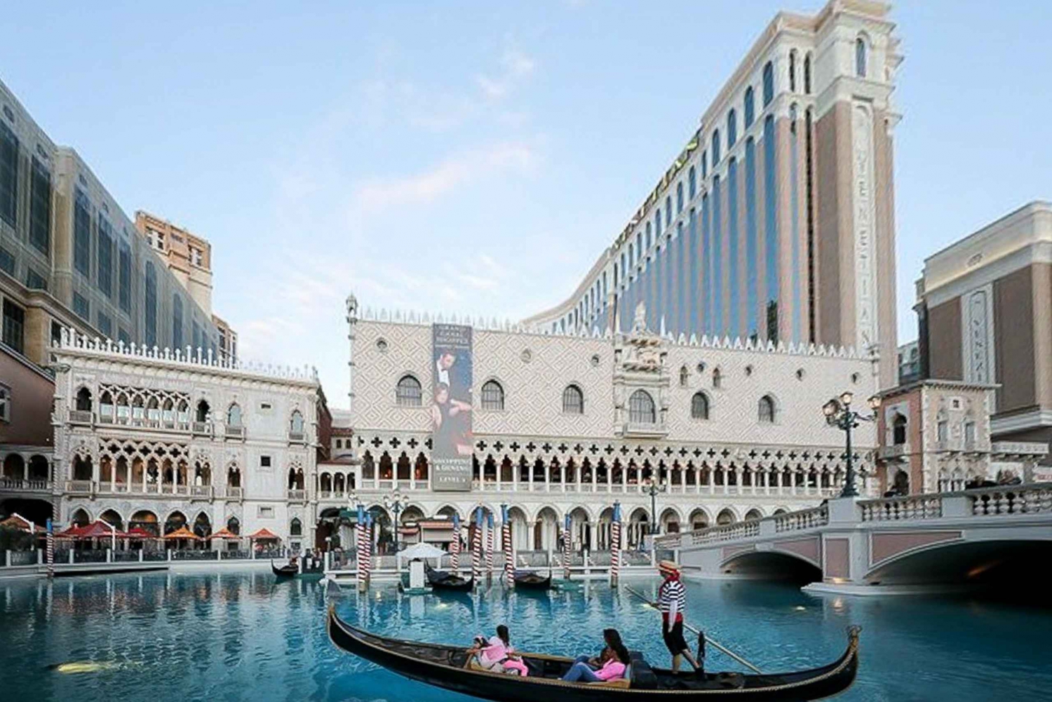 Las Vegasissa: Madame Tussaudsiin pääsy ja Gondoliristeily