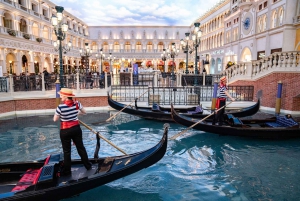 Las Vegas: Entry to Madame Tussauds with a Gondola Cruise
