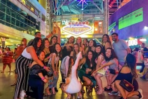 Las Vegas Fremont Street Bar Crawl (option d'ajout de bus de fête)