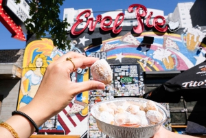 ラスベガス：フリーモント・ストリートのドーナツとスイーツを楽しむウォーキングツアー