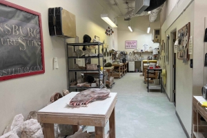 Las Vegas: Gallery Tours with Live Art Demonstrations