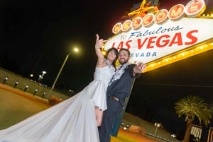 Las Vegas: Goldene Elvis-Gelübdeerneuerung oder Hochzeit am Welcome Sign