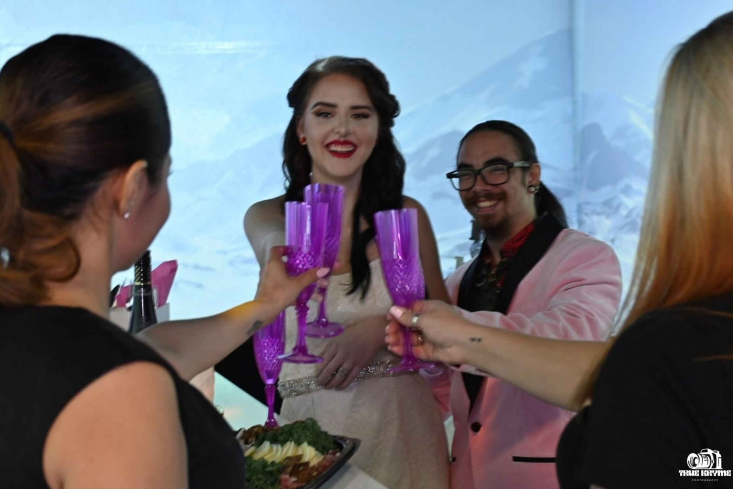 Bröllop i Las Vegas Bröllop i gotiskt kapell med fotografering inkluderad