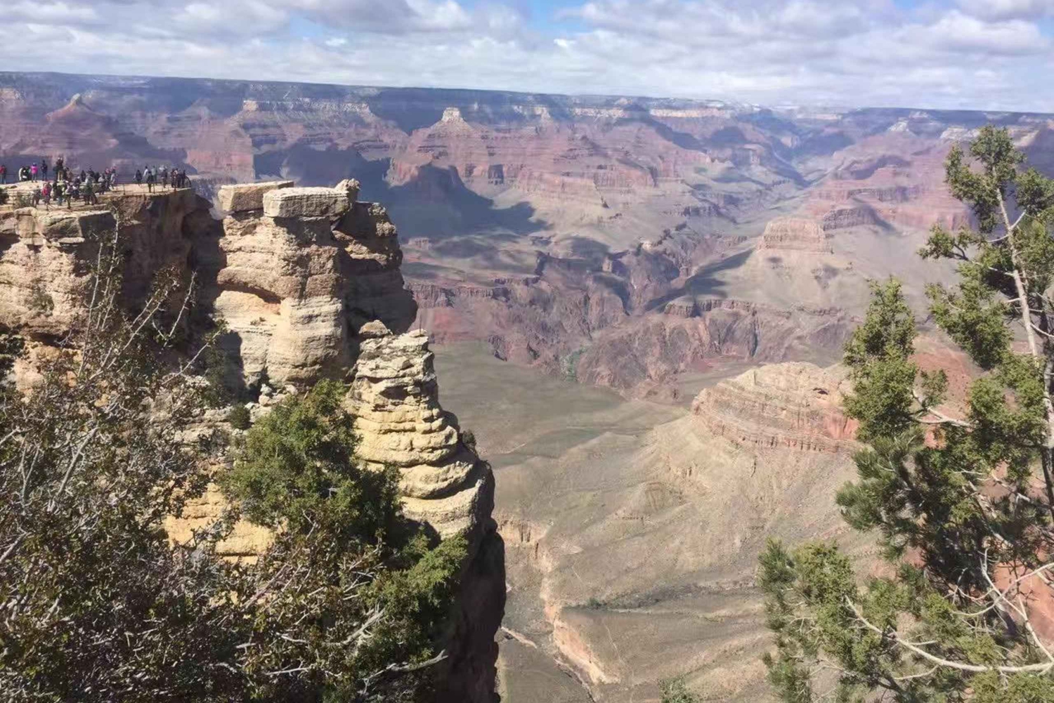 Las Vegas: Grand Canyon und Antelope Canyon 2-tägige SUV Tour