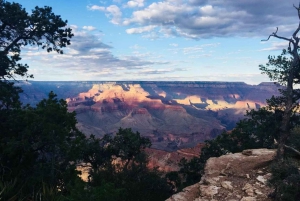 Las Vegas: Grand Canyon und Antelope Canyon 2-tägige SUV Tour