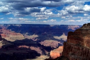Las Vegasissa: Grand Canyon South Rim Walking Tour: Pienryhmäinen Grand Canyon South Rim -kävelykierros
