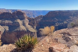 Las Vegas: Grand Canyon Helicopter Ride, Bootstour & Skywalk