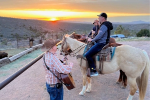 Las Vegas: Grand Canyon Ranch Tour with Horseback/Wagon Ride