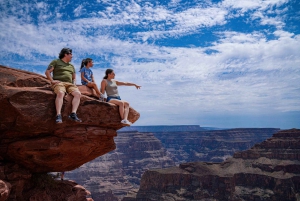 Las Vegas : Grand Canyon West, barrage Hoover et 7 Magic Mountains