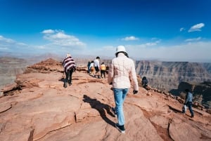 Las Vegas: Grand Canyon West & Hoover Dam Tour + Breakfast