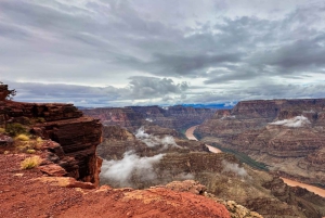 Las Vegas: Tour particular de van pela borda oeste do Grand Canyon