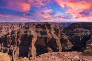 Las Vegas: Grand Canyon West Rim Tour with Optional Skywalk