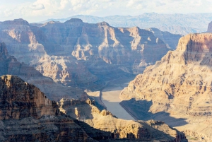 Las Vegas: tour VIP de lujo en grupo reducido por el borde oeste del Gran Cañón