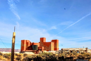 ラスベガス発：グランドキャニオン ウエスト スカイウォーク＆ガイド付きウォーキングツアー