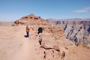 Las Vegas:Grand Canyon West Tour, Ranch Lunch, Skywalk Entry