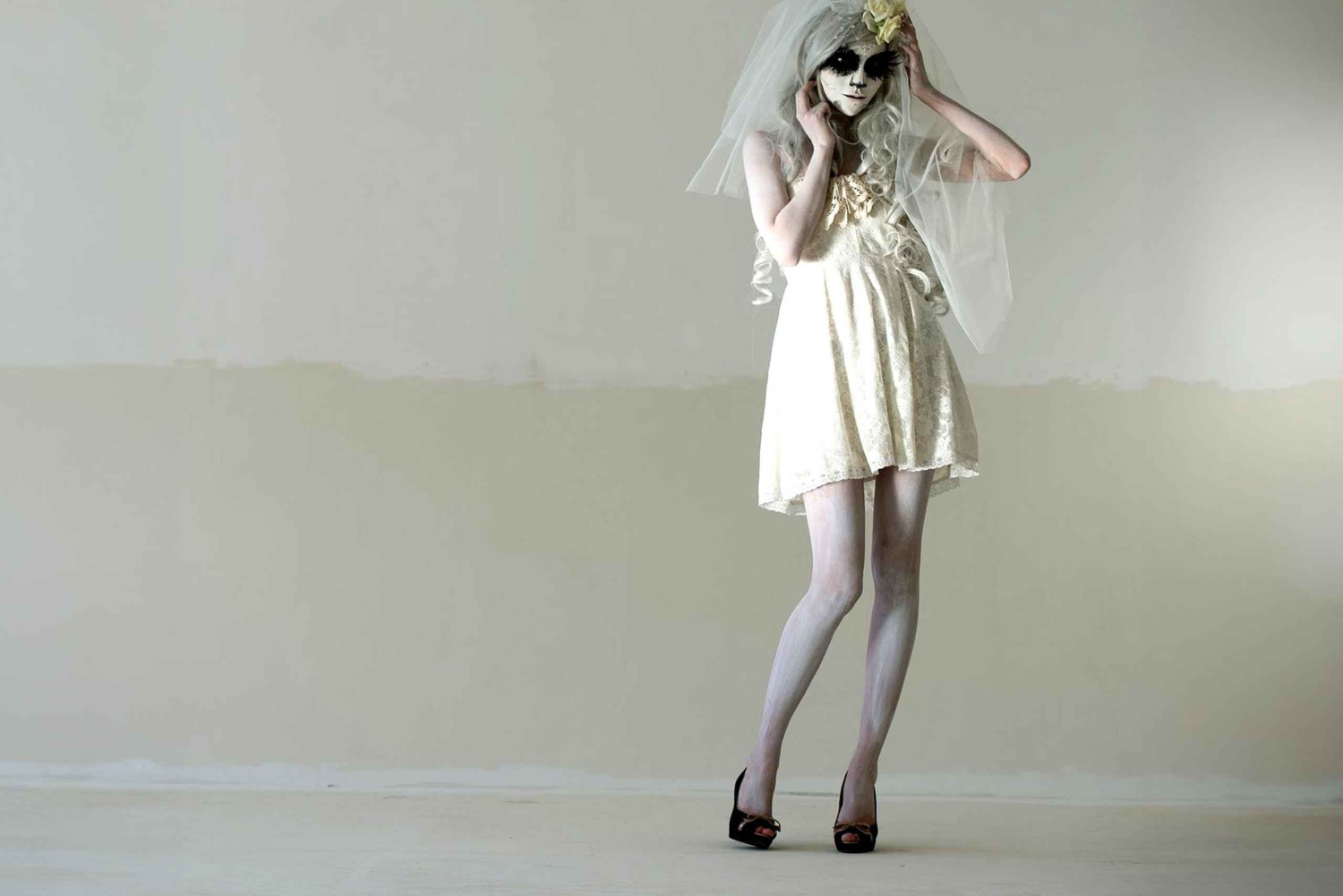 Las Vegas: Haunted House Wedding Ceremony + Photography