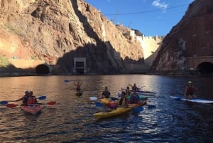 Las Vegas: Hoover Dam and Colorado River Full-Day Kayak Tour