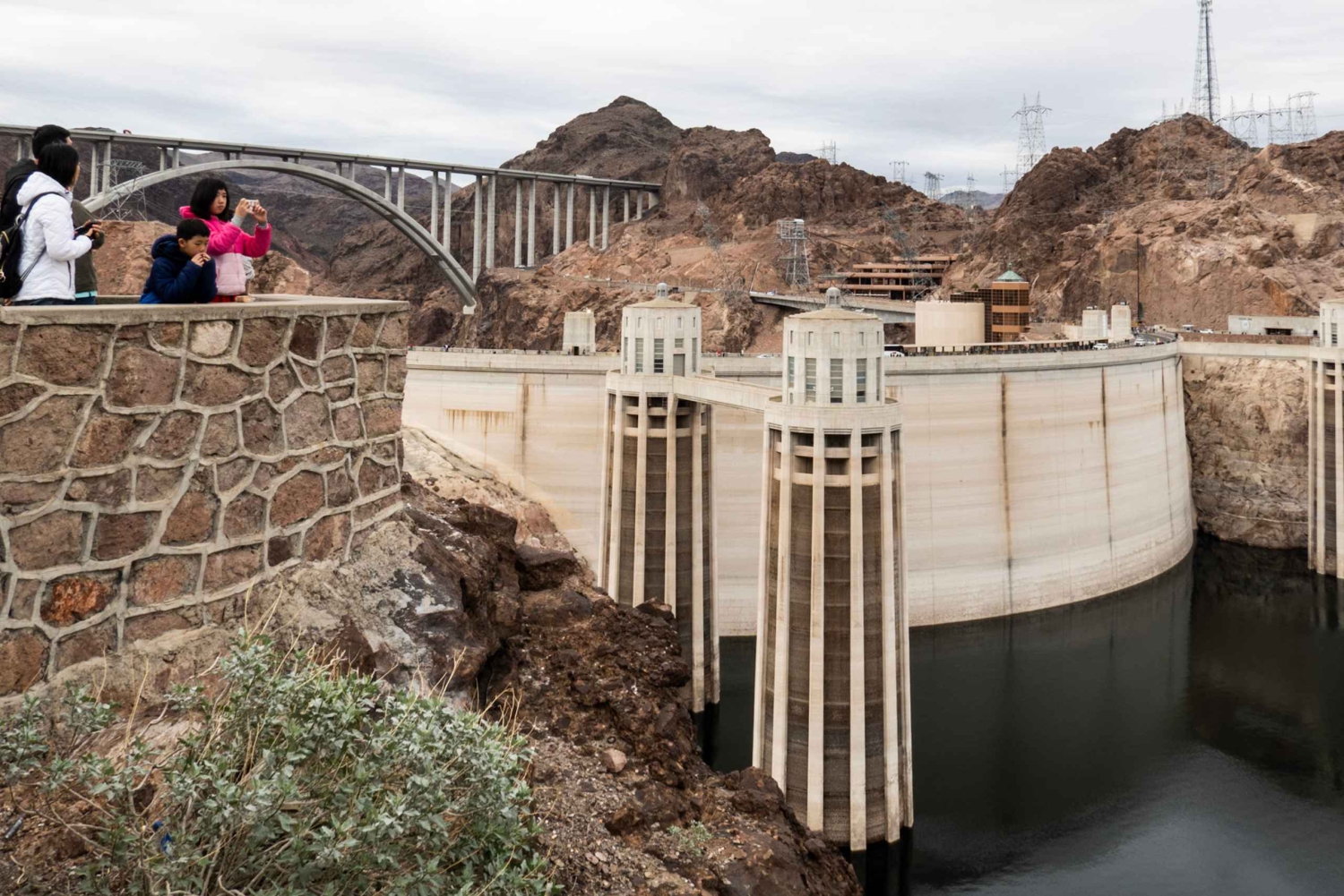 Las Vegas: Hoover Dam Tour with American-Style Hot Breakfast