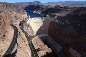 Las Vegas: excursión de un día a la presa Hoover y el Valle del Fuego con brunch