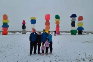 Las Vegas: Mojave, Red Rock Sign and 7 Magic Mountains Tour