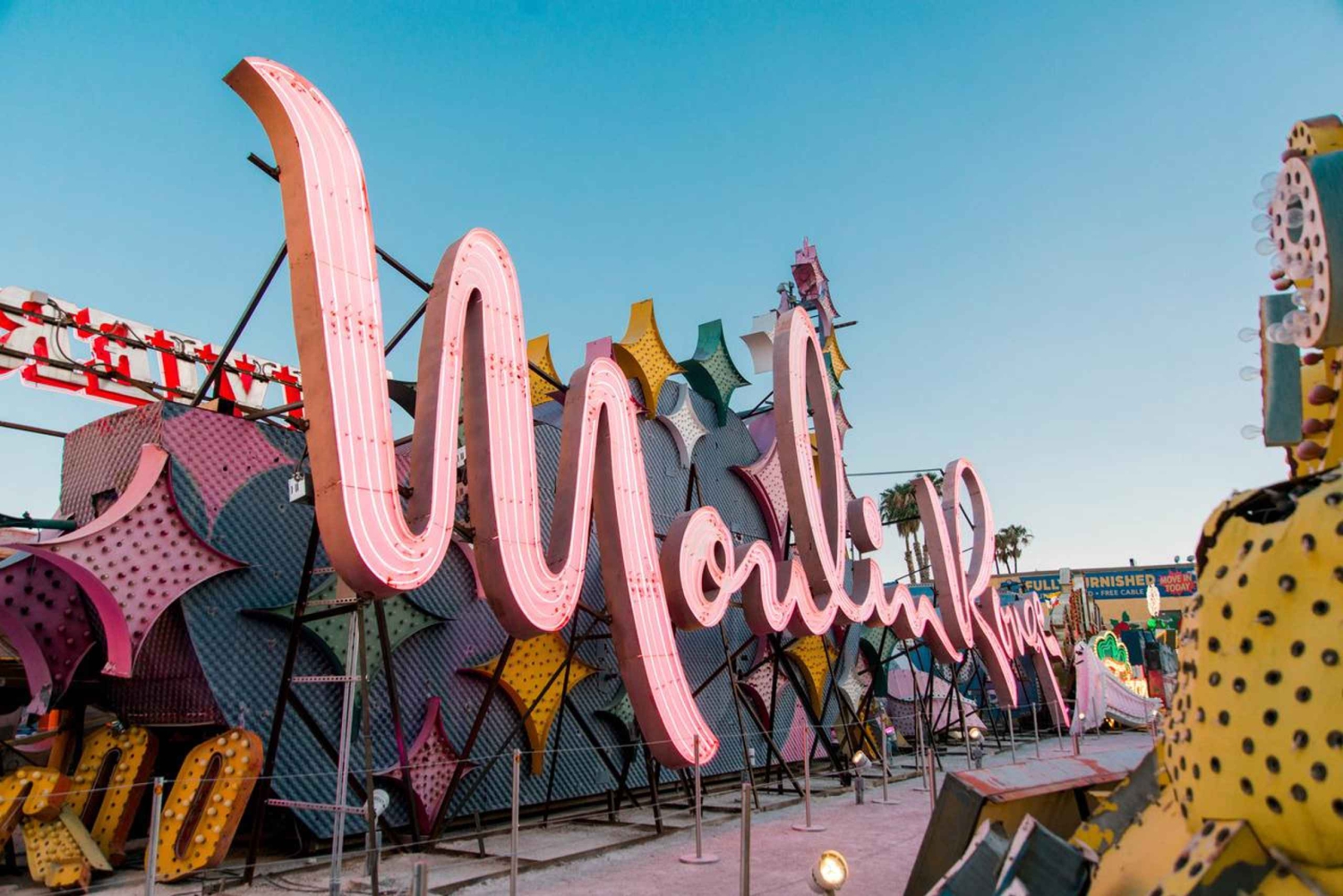 Las Vegas : Expérience nocturne au Neon Museum et visite en bus à toit ouvert