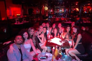 Las Vegas: Experiencia en Club Nocturno y Autobús de Fiestas