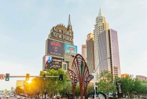 Las Vegas: Sightseeing-Nachttour mit dem Open-Top-Bus
