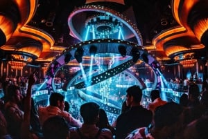 La vie en boîte de nuit à Las Vegas : Boissons gratuites et bus de soirée