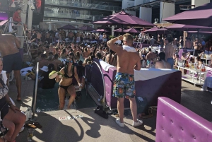 Las Vegas: Pool Crawl med festbuss, åpen bar og VIP-inngang