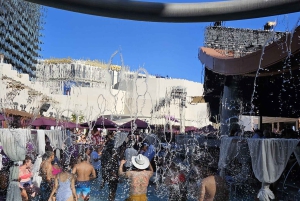 Las Vegas: Pool Crawl med festbuss, åpen bar og VIP-inngang