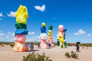 Las Vegas: Red Rock Canyon og 7 Magic Mountains-tur