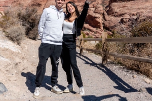 Las Vegas: Red Rock Canyon e l'estroso Cactus Joe's + Pranzo