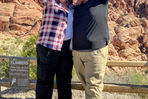 Las Vegas: Red Rock Canyon e l'estroso Cactus Joe's + Pranzo