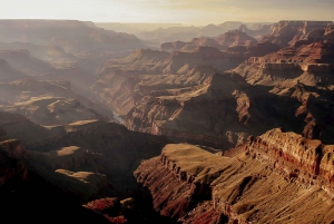 Las Vegas: Hin- und Rückflug zum Grand Canyon & Hummer-Tour