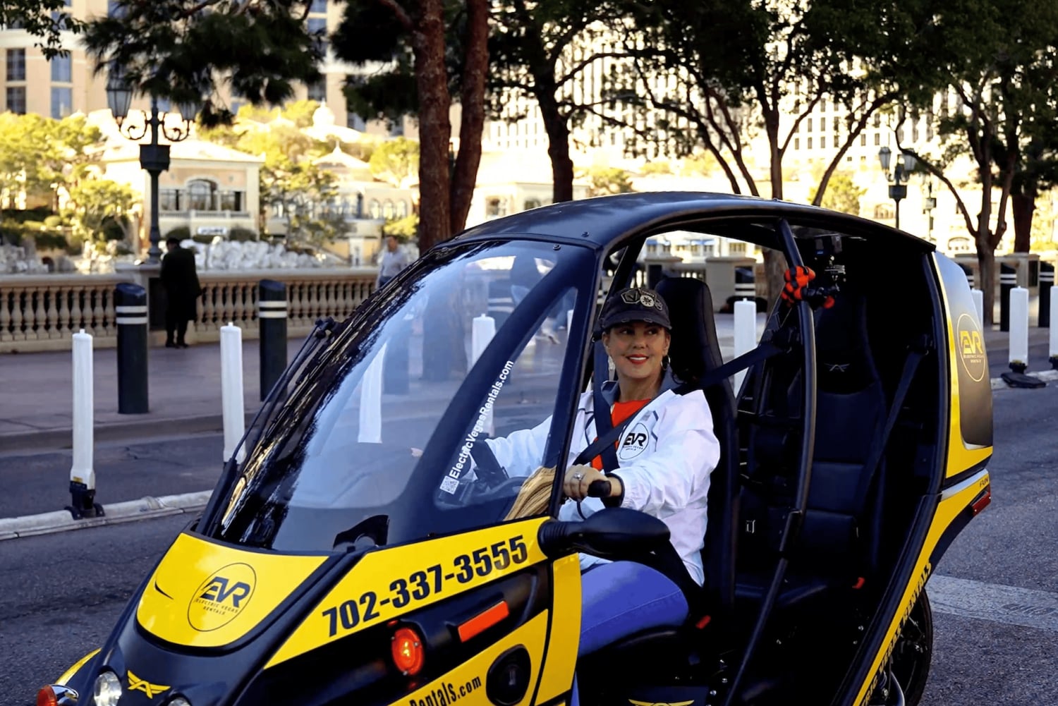 Las Vegas: Selbstfahrende Strip-Tour im EVR-Elektroauto