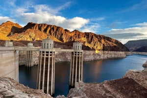 Las Vegas: Wycieczka w małej grupie Grand Canyon Skywalk, Hoover Dam Tour