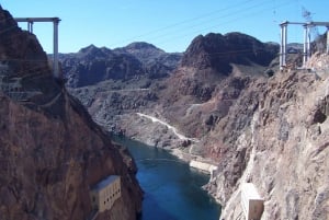 Las Vegas: tour per piccoli gruppi alla diga di Hoover, alla centrale elettrica e al ponte
